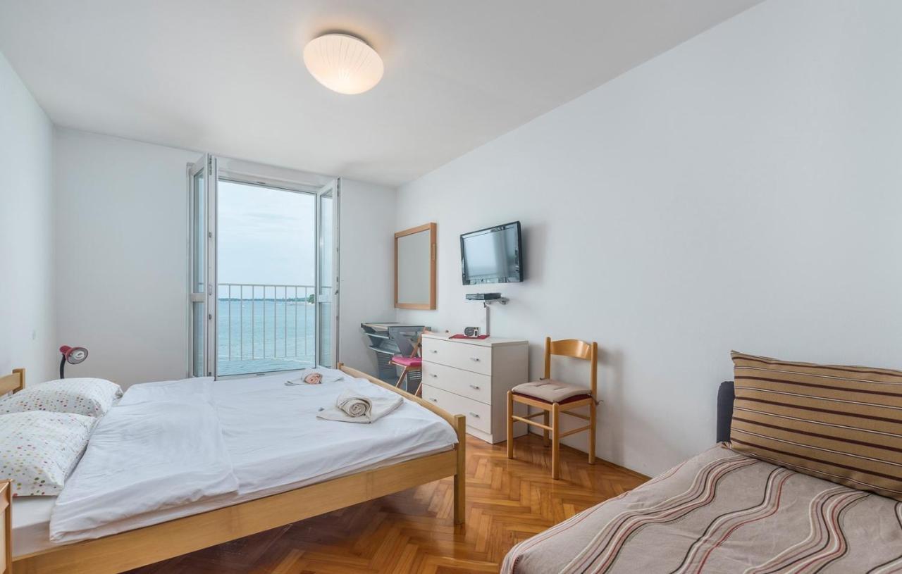 Peskera Apartments Tomicic Porec Luaran gambar