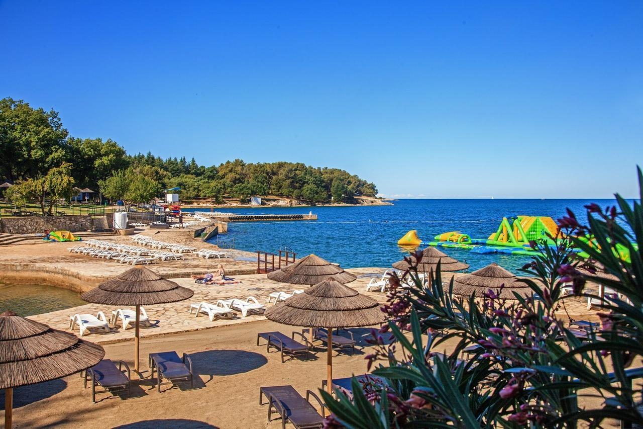 Peskera Apartments Tomicic Porec Luaran gambar
