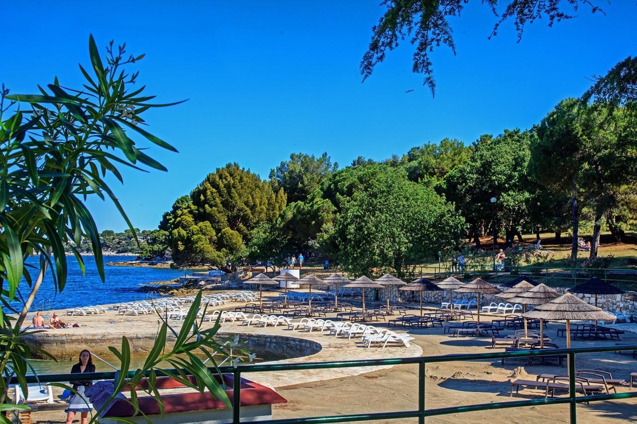 Peskera Apartments Tomicic Porec Luaran gambar