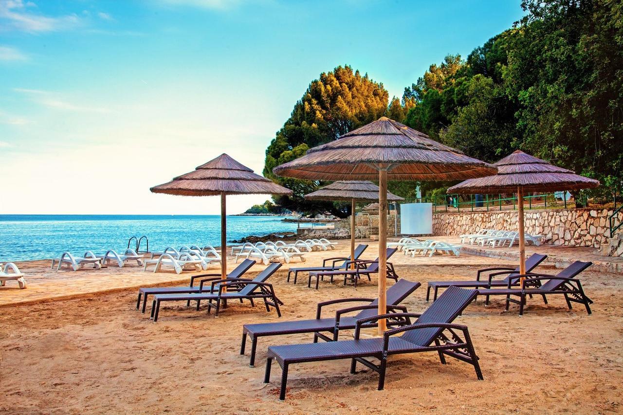 Peskera Apartments Tomicic Porec Luaran gambar